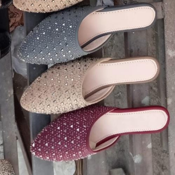 Embellished flats - Picture 2 of 2